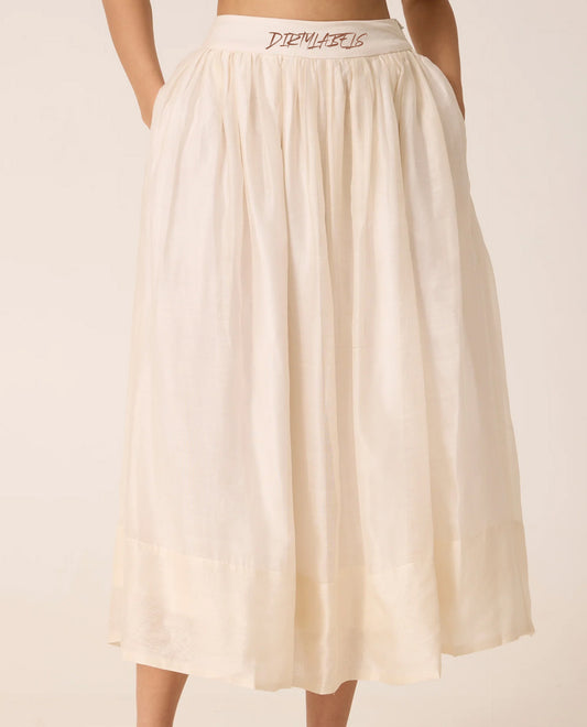 Flowy cream bohemian women's skirt India with pockets and a comfortable fit for casual wear