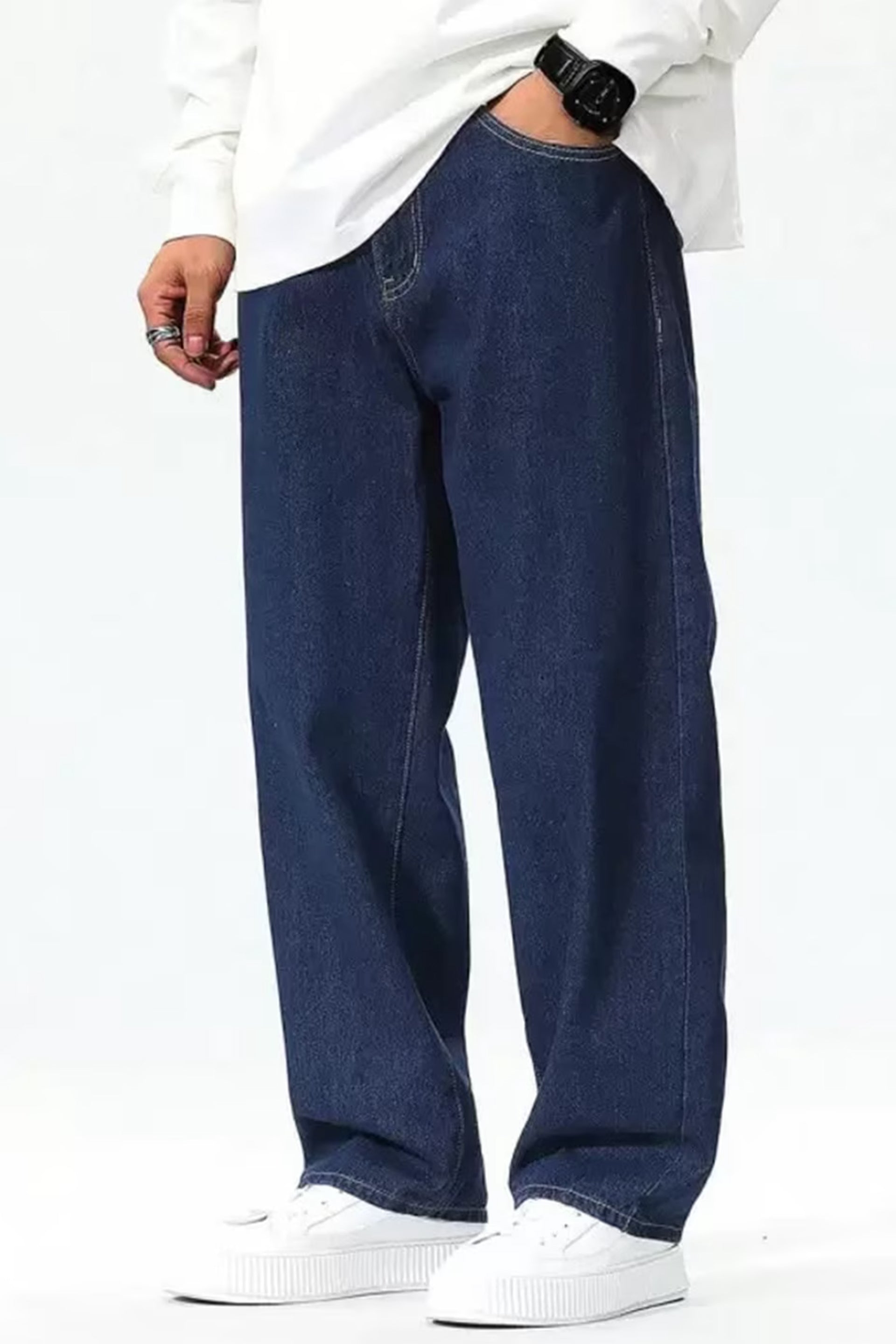 Men's casual jeans by Dirtylabels in dark blue, perfect for a relaxed and stylish look. Buy men's casual jeans online.