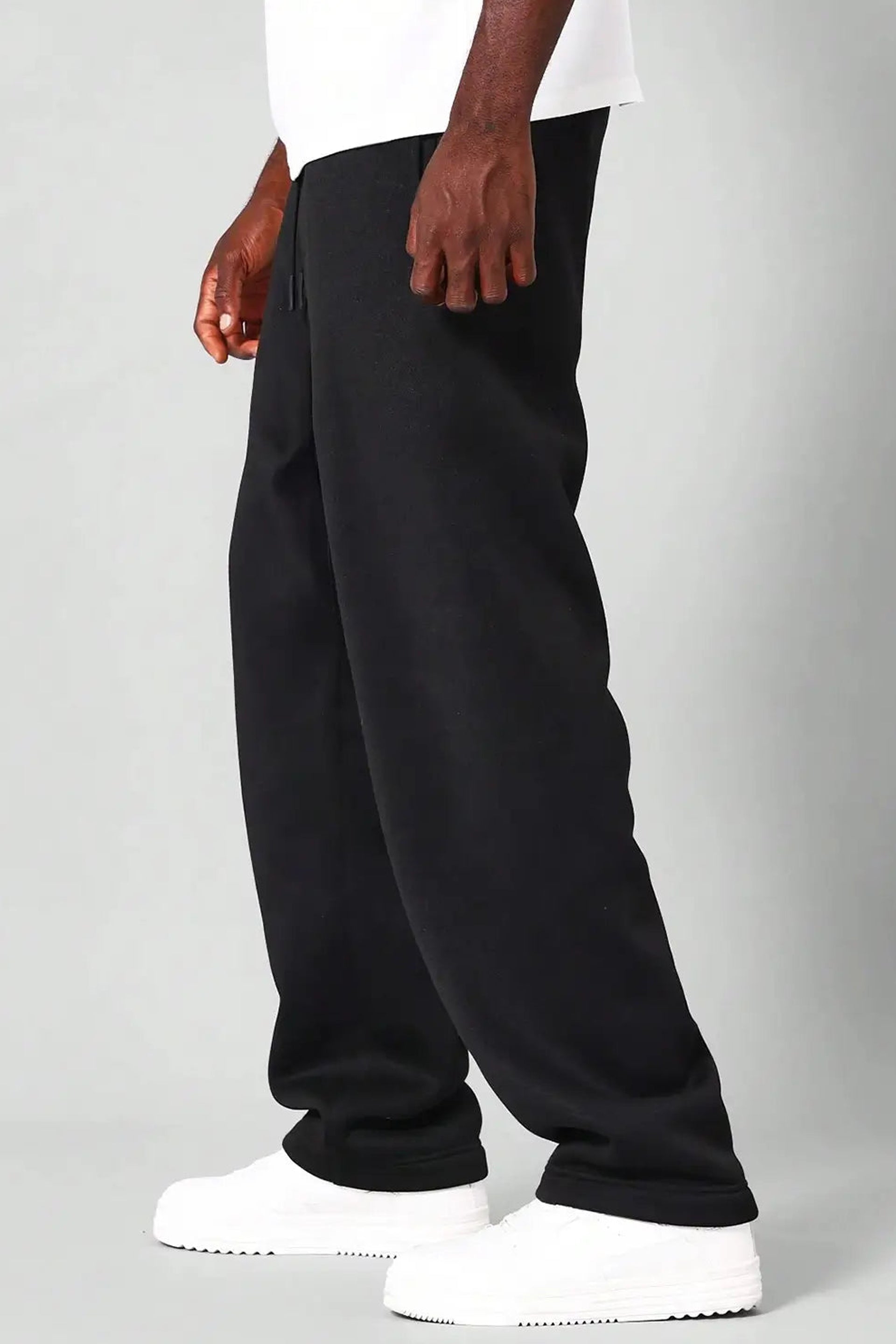 Men's black classic straight fit joggers online with a comfortable and relaxed design