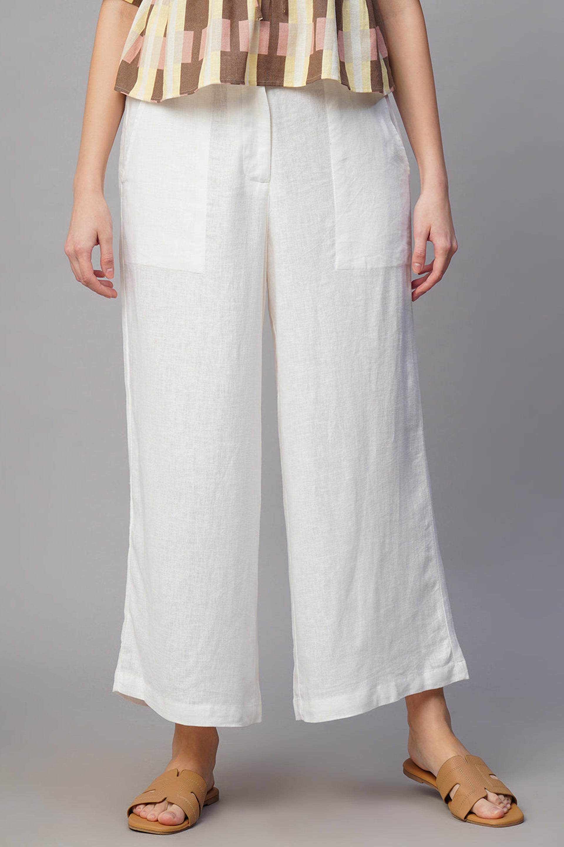 White linen viscose culottes for women featuring a relaxed fit and side pockets