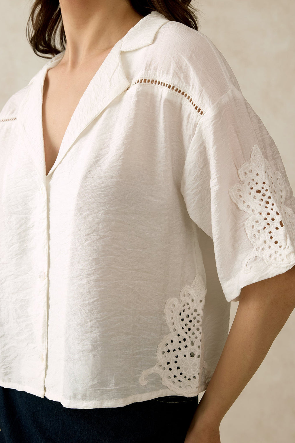 White stylish summer tops India with lace detailing and short sleeves for a trendy look